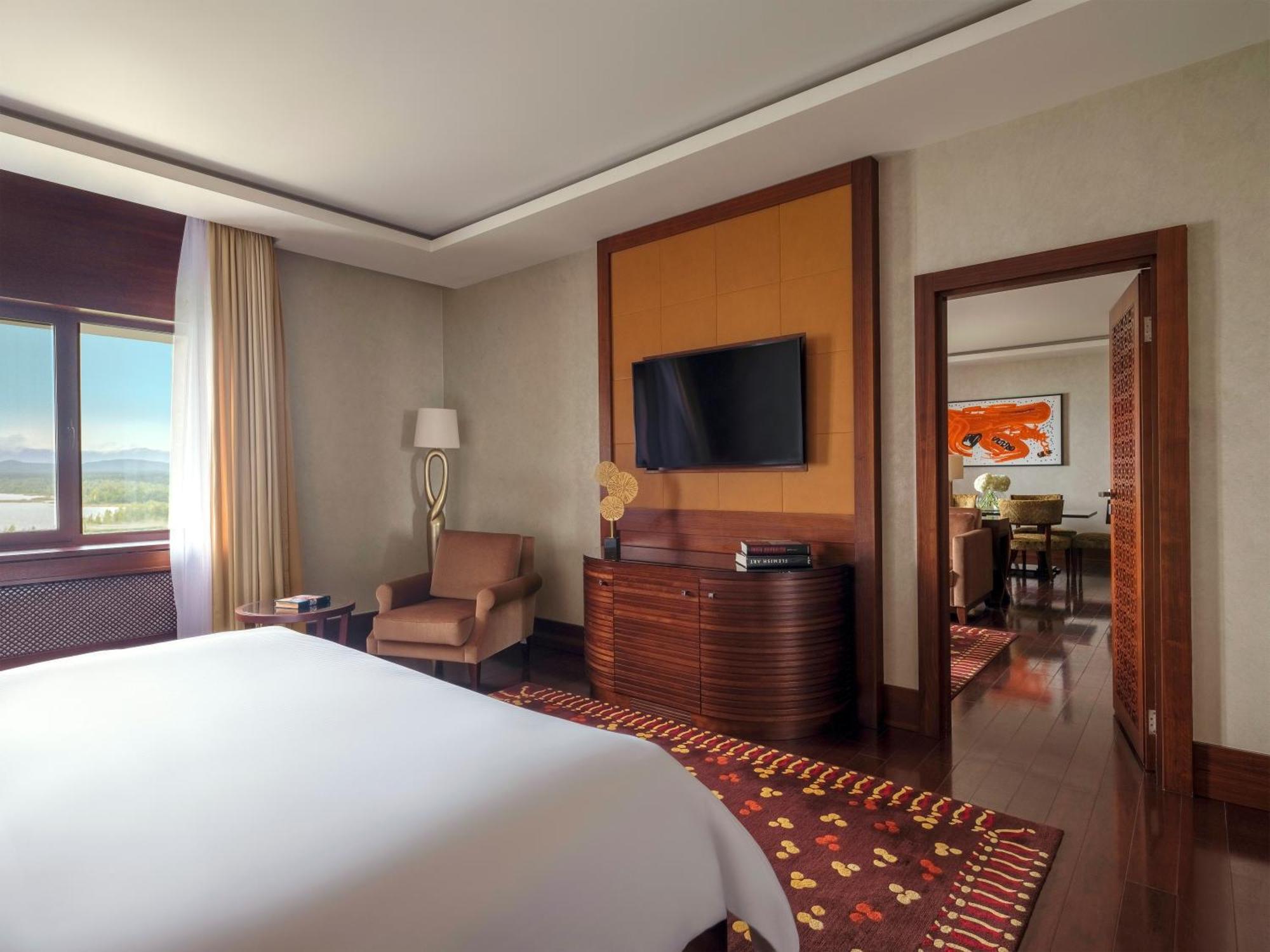 Rixos Borovoe Hotel ชูชินสก์ ภายนอก รูปภาพ A bedroom at the hotel